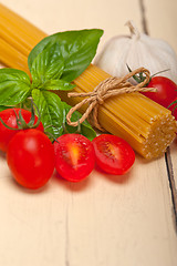 Image showing Italian spaghetti pasta tomato and basil