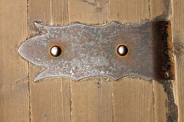 Image showing old metallic door hinge