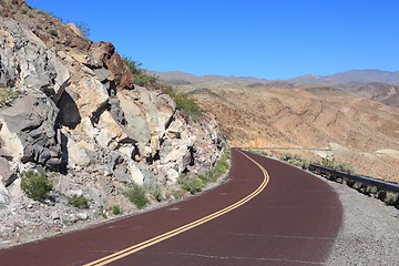Image showing Road in Mojave Desert