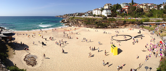 Image showing Sculptures on Tamarama beach, 2014