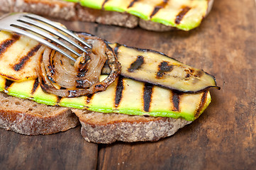 Image showing grilled vegetables on bread