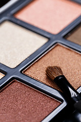 Image showing Eye shadow palette 