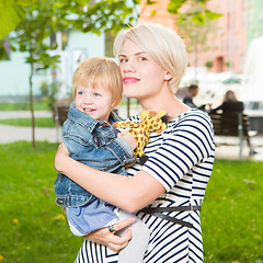 Image showing Young mother and her toddler girl