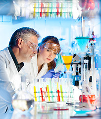 Image showing Health care professionals in lab.