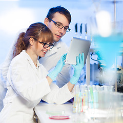 Image showing Health care professionals in lab.