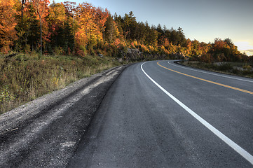 Image showing Autumn Colors and road 