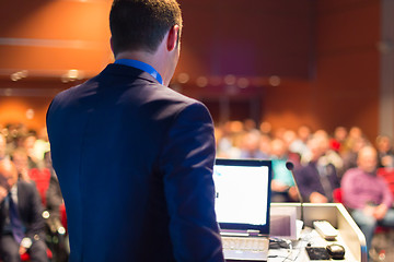 Image showing Public speaker at Business Conference.
