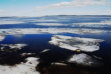 Image showing melting ice on Lake Onega