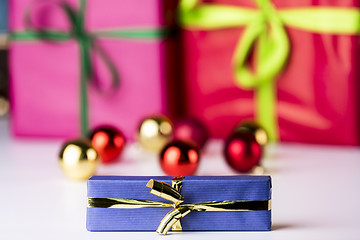 Image showing Baubles and presents
