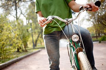 Image showing Bicyclist