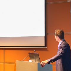 Image showing Public speaker at Business Conference.