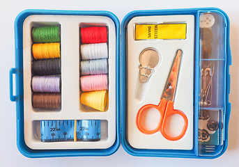 Image showing Sewing kit