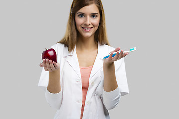 Image showing Female dentist