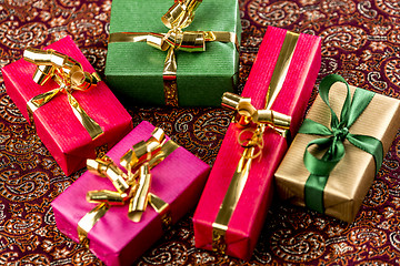 Image showing Five Single-Colored Gifts
