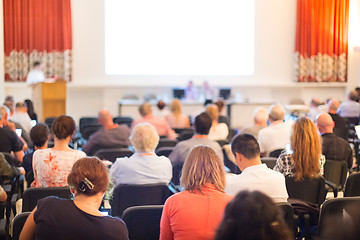 Image showing Speaker at Business Conference and Presentation.