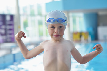 Image showing child portrait on swimming pool