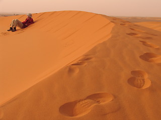 Image showing Wating for the sunset