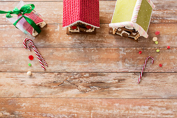 Image showing closeup of beautiful gingerbread houses at home