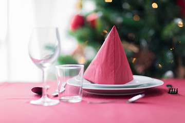 Image showing room with christmas tree and decorated table