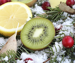 Image showing Kiwi slice