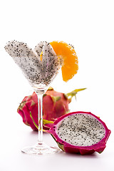 Image showing Wedges of a pitaya in a glass
