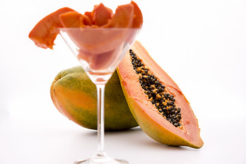 Image showing Globose body and tangerine pulp - Papaya
