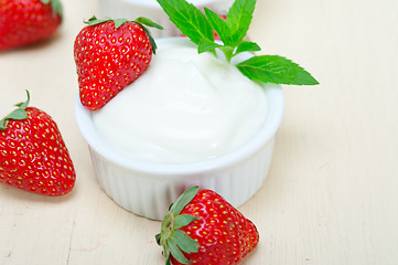 Image showing organic Greek yogurt and strawberry