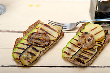 Image showing grilled vegetables on bread