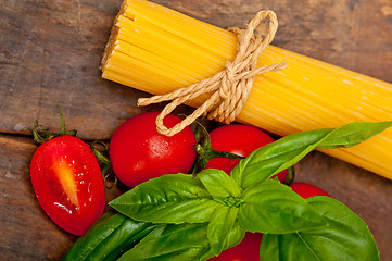 Image showing Italian spaghetti pasta tomato and basil