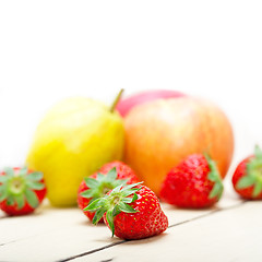Image showing fresh fruits apples pears and strawberrys
