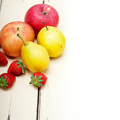 Image showing fresh fruits apples pears and strawberrys