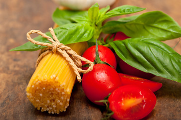 Image showing Italian spaghetti pasta tomato and basil