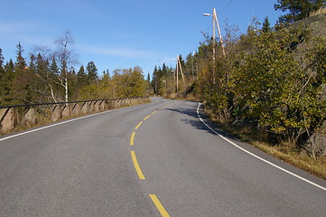 Image showing Country road