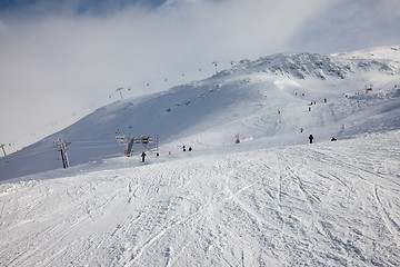 Image showing Skiing