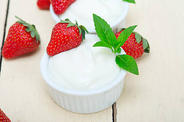 Image showing organic Greek yogurt and strawberry