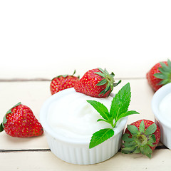 Image showing organic Greek yogurt and strawberry