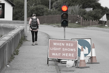 Image showing Emergency traffic light with sign