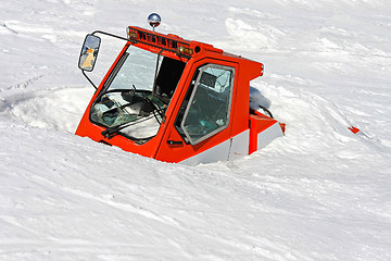 Image showing Avalanche vehicle
