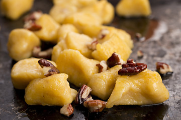 Image showing Pumpkin gnocchi with mushroom sauce 