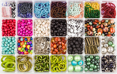 Image showing Beads set