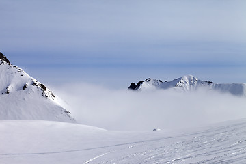 Image showing Ski slope in mist