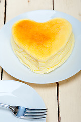 Image showing heart cheesecake