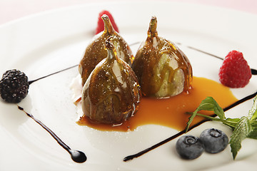 Image showing caramelized figs on plate