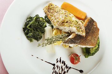 Image showing fish fillet with spinach