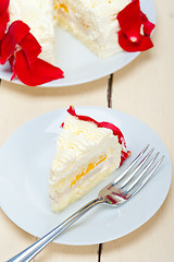 Image showing whipped cream mango cake