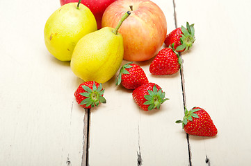 Image showing fresh fruits apples pears and strawberrys