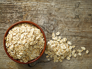 Image showing bowl of oat flakes