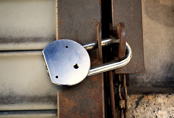 Image showing Old padlock close-up