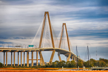 Image showing The Arthur Ravenel Jr. Bridge that connects Charleston to Mount 