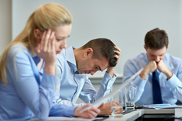 Image showing business people having problem in office